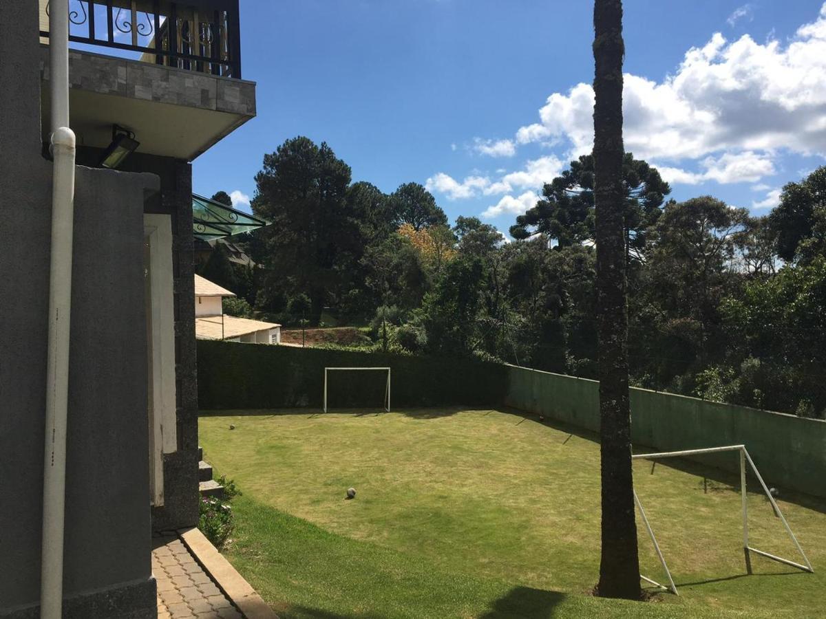 Excelente Casa, Bairro Nobre Em Campos Do Jordao Villa Exterior photo